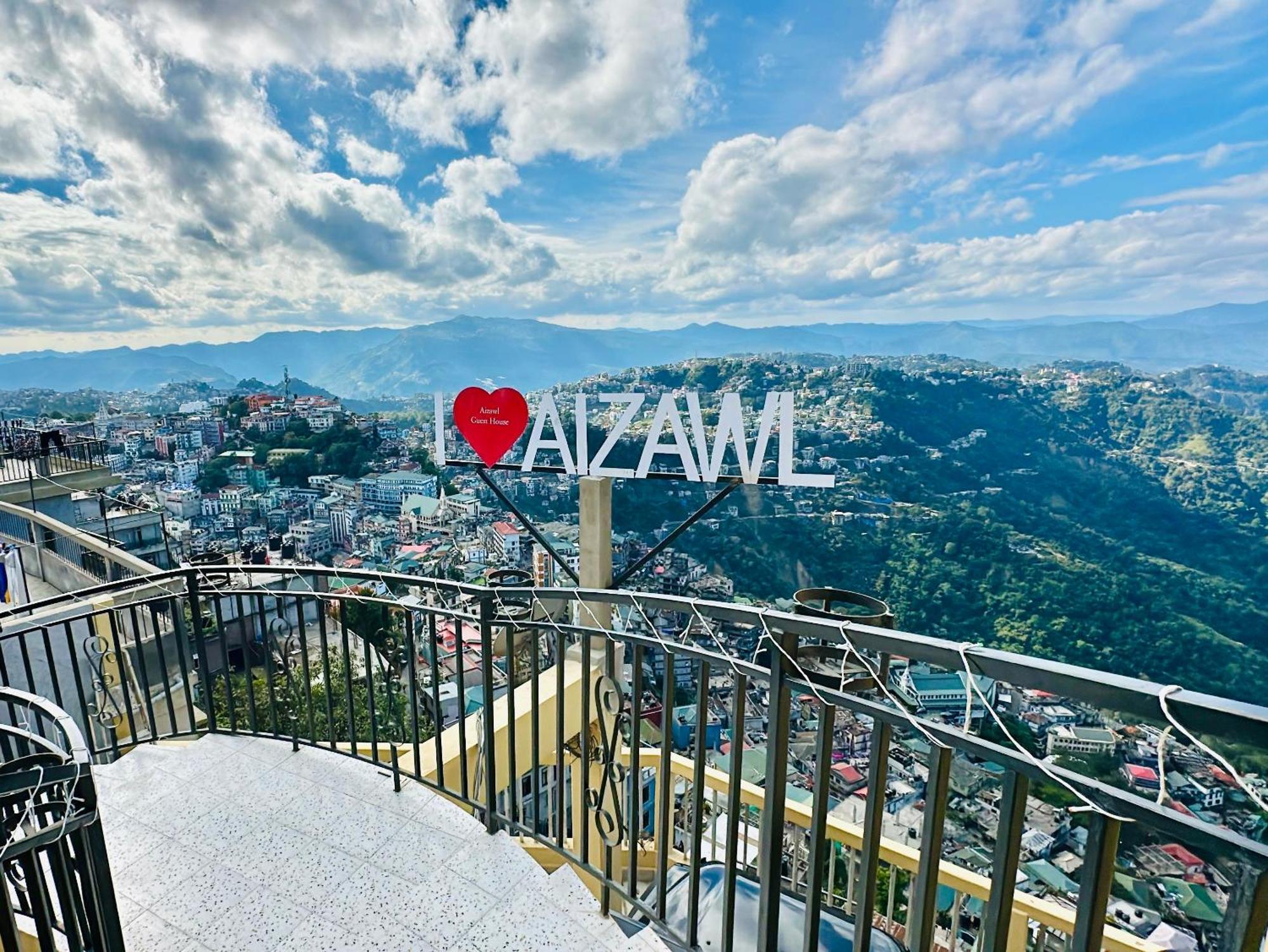 Aizawl Guest House Apartments المظهر الخارجي الصورة